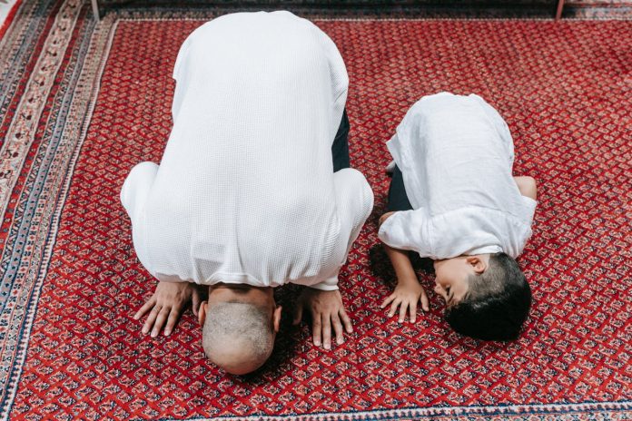 apakah wajib mengulang ibadah yang salah