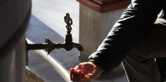 apakah air kolam masih suci untuk wudhu