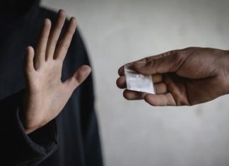 Agung Saga Terlibat Kasus Narkoba, Cara Menangani Kecanduan Narkoba dalam Islam! agung saga