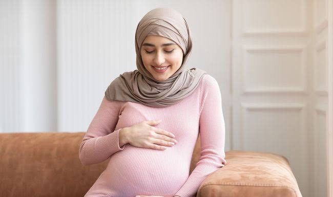 5 Amalan Saat Hamil, Jangan Lewatkan! Amalan Saat Hamil