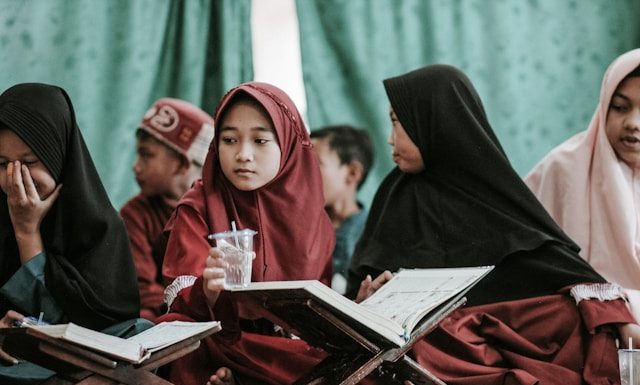 Amalan yang tidak diterima karena niat salah