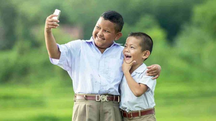 Anak Lebih Akur 2 Anak Lebih Akur 2