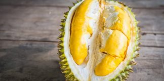 Apakah Kandungan Alkohol dalam Durian Membuat Buah ini Haram