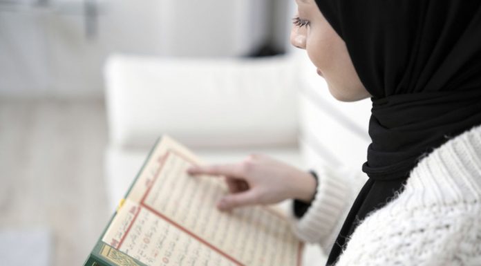 Baca Al-Quran Tapi Tidak Paham Apakah Dapat Pahala