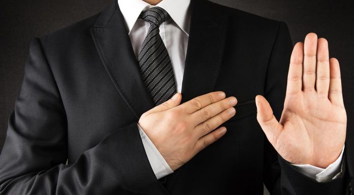 Bahaya Sumpah Palsu Sembarangan! Neraka Ganjarannya! Bahaya Sumpah Palsu Sembarangan menurut ajaran islam