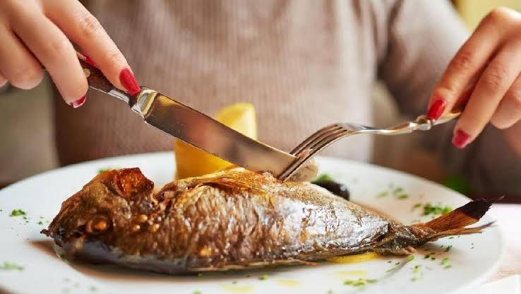 Bangkai binatang yang halal dimakan adalah