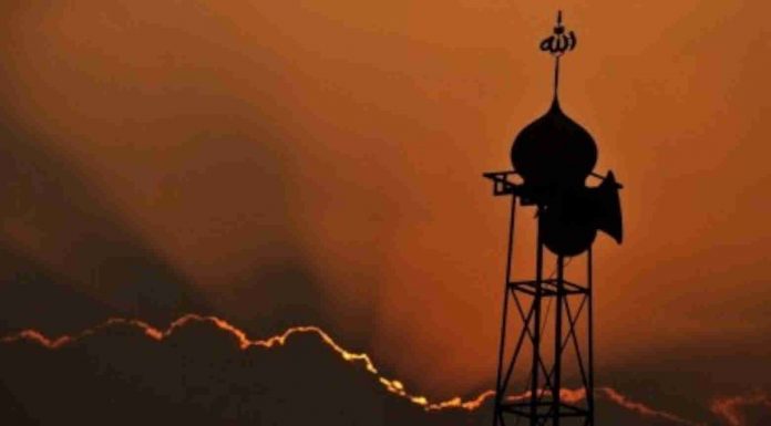 Bangunkan Sahur Dengan Toa Masjid, Bagaimana Pandangan Dalam Islam? Bangunkan Sahur 1