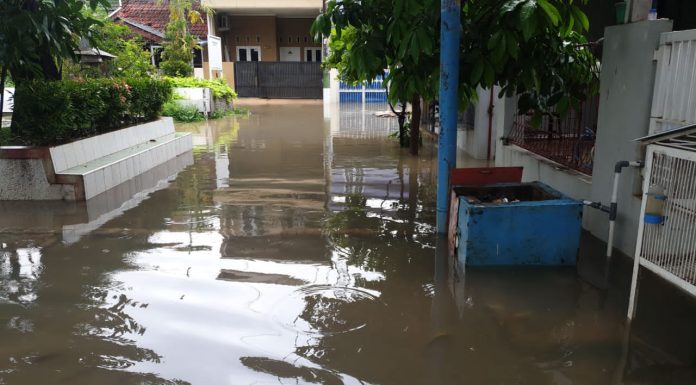 Banjir Bekasi Kembali Merendam Pemukiman Warga-Inilah Kewajiban Muslim Terhadap Kehendak Allah SWT!