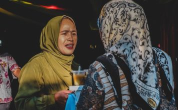 Batasan Interaksi Pria dan Wanita untuk Menjaga Kehormatan dan Kesucian Diri Batasan interaksi pria dan wanita