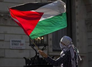 Bella Hadid, Dukung Solidaritas Palestina? Inilah Hukum Membela Hak Kaum Muslimin Bella Hadid