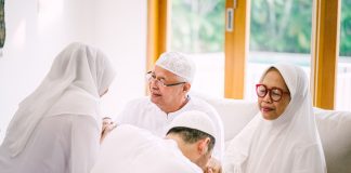 Berbakti Kepada Orang Tua 1