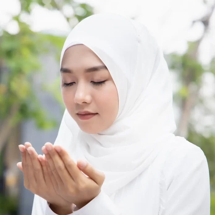 Berdoa dalam hati atau keras