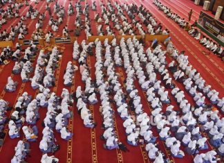 Bersungguh-sungguh dalam Beribadah di Bulan Ramadhan