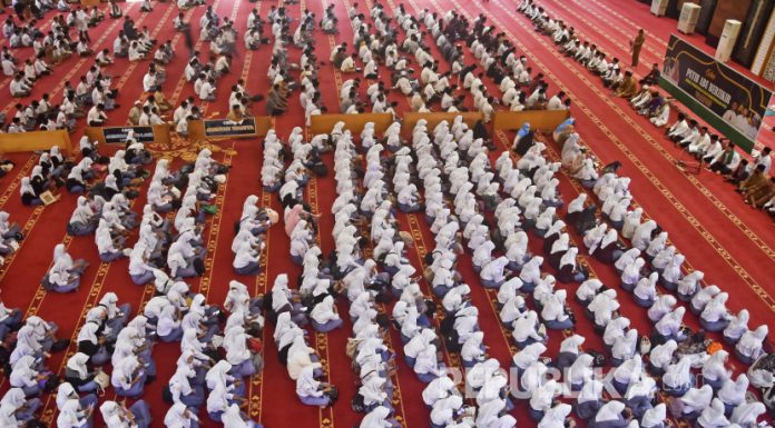 Bersungguh-sungguh dalam Beribadah di Bulan Ramadhan