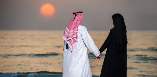 Cara Rasulullah Memperlakukan Istrinya