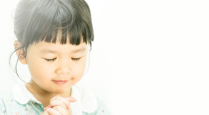 Dewi Persik Ucap Syukur 3