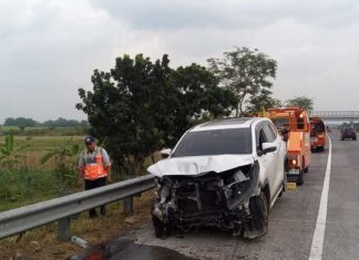 Difarina Indra kecelakaan
