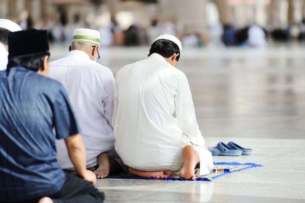 Duduk iftirasy adalah