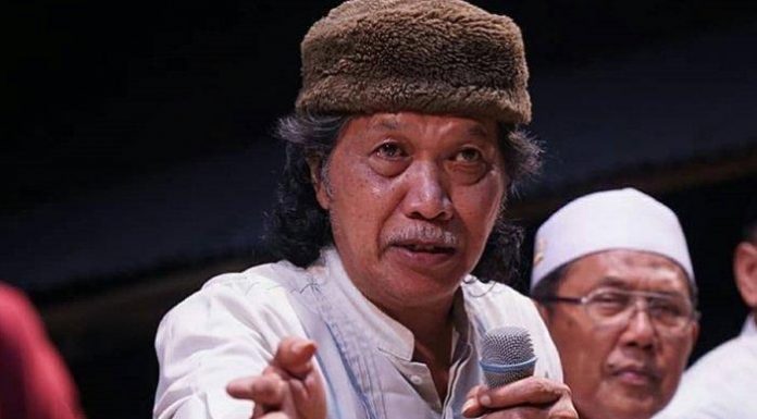 Emha Ainun Nadjib (Cak Nun) Masuk ICU, Kirim Doa Ini untuk Kesembuhannya Emha Ainun Nadjib