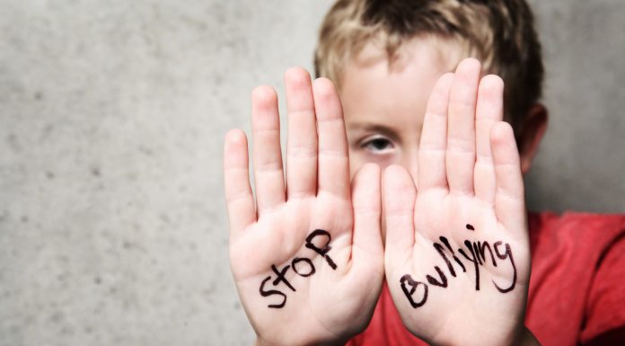 Gadis dibully dan Bullying Dilarang Dalam Islam