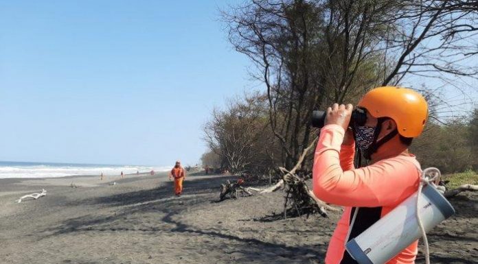 Pantai Goa Cemara Makan Korban, Baca Doa Air Pasang Saat Wisata ke Pantai
