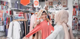 Hikmah Anjuran Memakai Baju Baru Lebaran