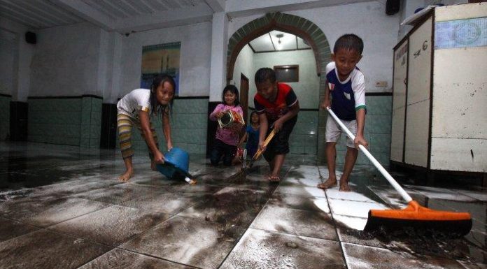 Hikmah Menjaga Kebersihan bagi Umat Muslim Hikmah Menjaga Kebersihan bagi Umat Muslim