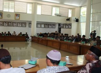Hotman Paris Berpendapat Lain tentang UU Prakerja, Penyebab Utama Permasalahan dalam Islam
