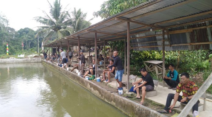 Hukum-Memancing-Ikan-dengan-Sewa-Kolam-Pemancingan