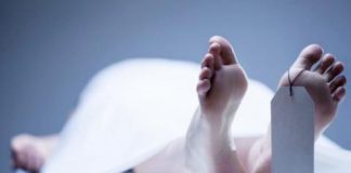 hukum menunda mengubur jenazah