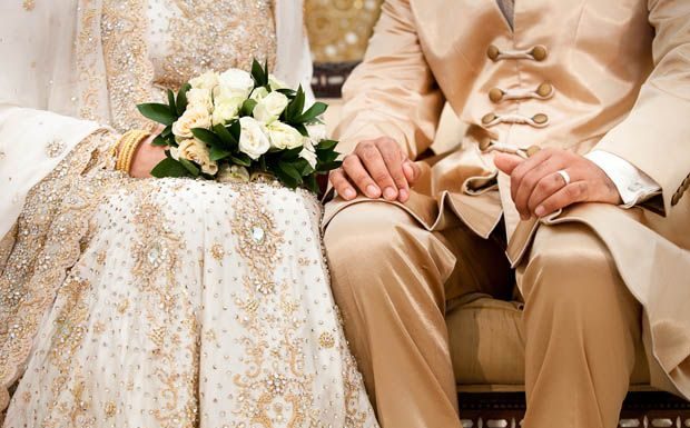 Hukum-Pengantin-Menjamak-Shalat-Karena-Pesta-Pernikahan