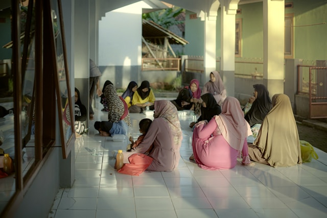 Hukum menggabungkan niat dalam ibadah
