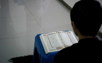 Ibadah yang Kehilangan Ruh Keikhlasan, Ini Cara Menanggulanginya Ibadah yang kehilangan ruh keikhlasan