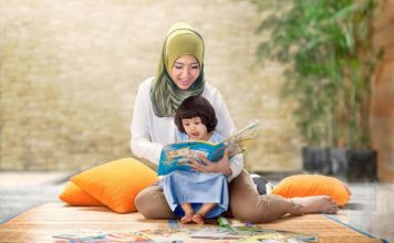 Ibu Sebagai Madrasah pertama bagi anak anaknya