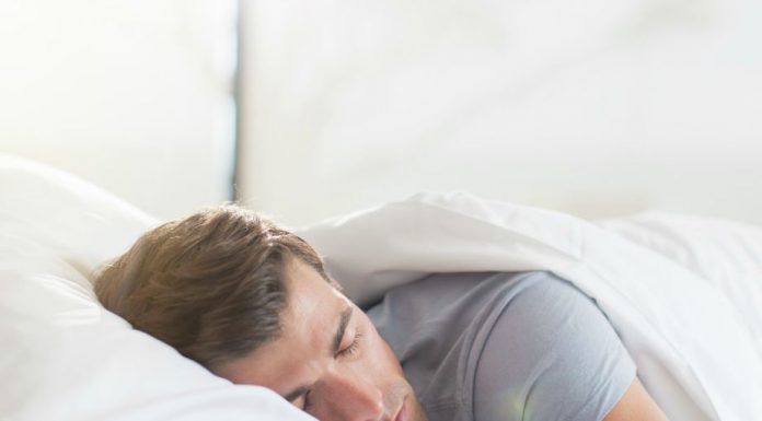 tidur tengkurap