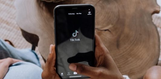 Jadikan TikTok Sebagai Media Pembelajaran Kimia 1