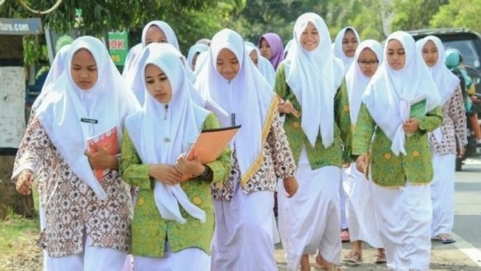 Jaminan Rezeki bagi Penuntut Ilmu