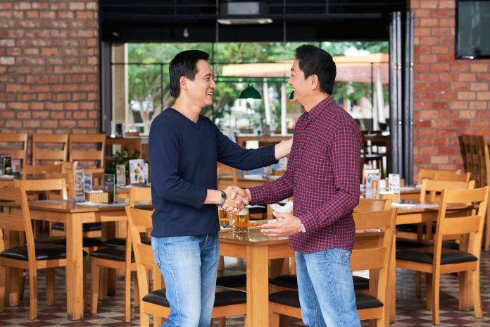 jangan mudah memutus silaturahmi