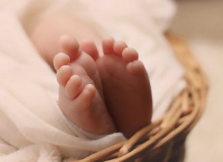 Kardus Berisi Mayat Bayi Jadi Bahan Prank dan Ini Pandangan Islam