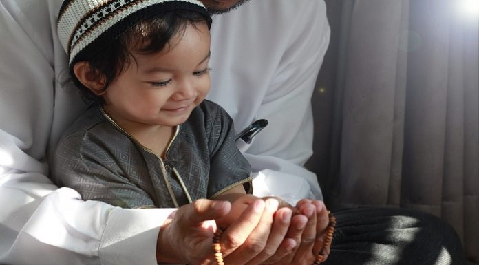 Kedudukan-Anak-dalam-Islam-1