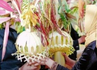 Kembar-Mayang-Tidak-Diangkat