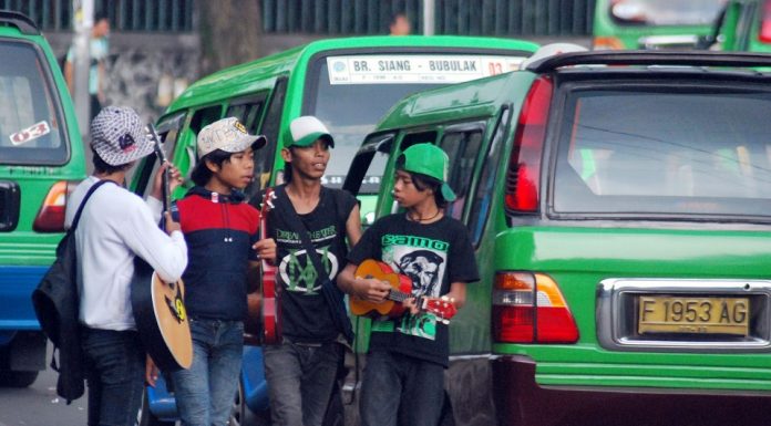 Kenapa Islam Melarang Umatnya Mengemis sebuah Kajian Islam