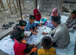 Kesungguhan dalam Menuntut Ilmu