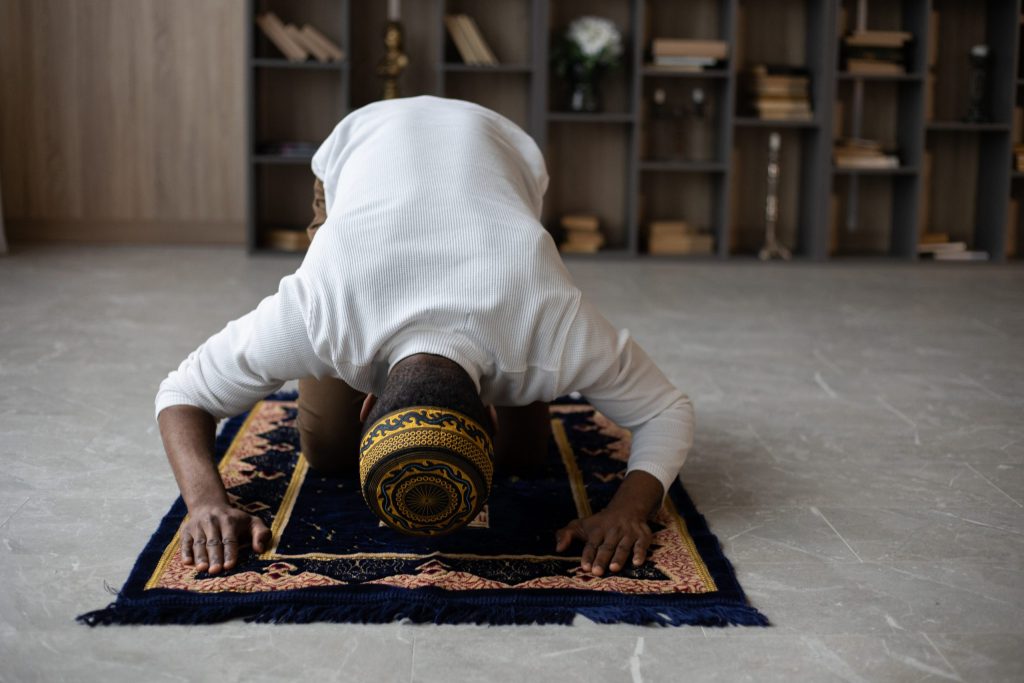 Keutamaan Sholat di Rumah 3
