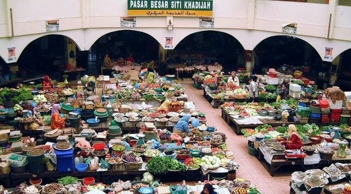 Kiat Sukses Berdagang Sesuai Syariah Islam Kiat Sukses Berdagang Sesuai Syariah Islam ala Rasulullah SAW