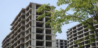 Krisis Properti China Sebabkan Agen Menunggak Gaji Karyawan 1