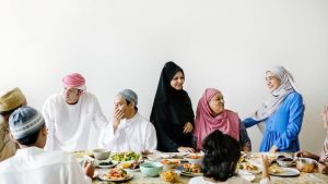 Larangan Makan Berlebihan Saat Lebaran