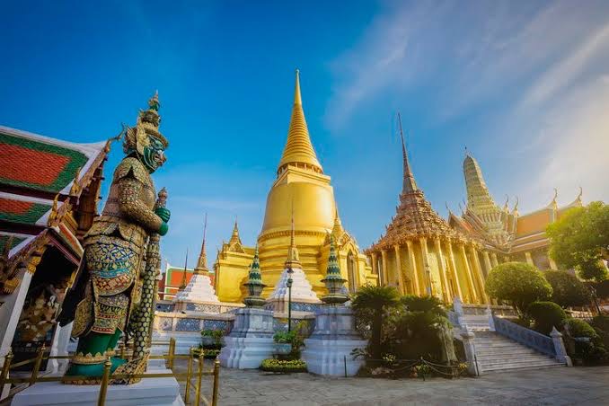 Larangan di Thailand