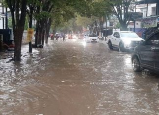 Banjir Merendam Beberapa Kawasan di Manado, Inilah Cara Bersuci dalam Keadaan Banjir! Manado