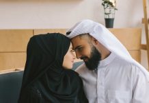 Memuji Pasangan Adalah Hal Baik (Seri 5 Bahasa Cinta – Bagian 3) Memuji Pasangan Adalah Hal Baik dalam Seri 5 Bahasa Cinta – Bagian 3